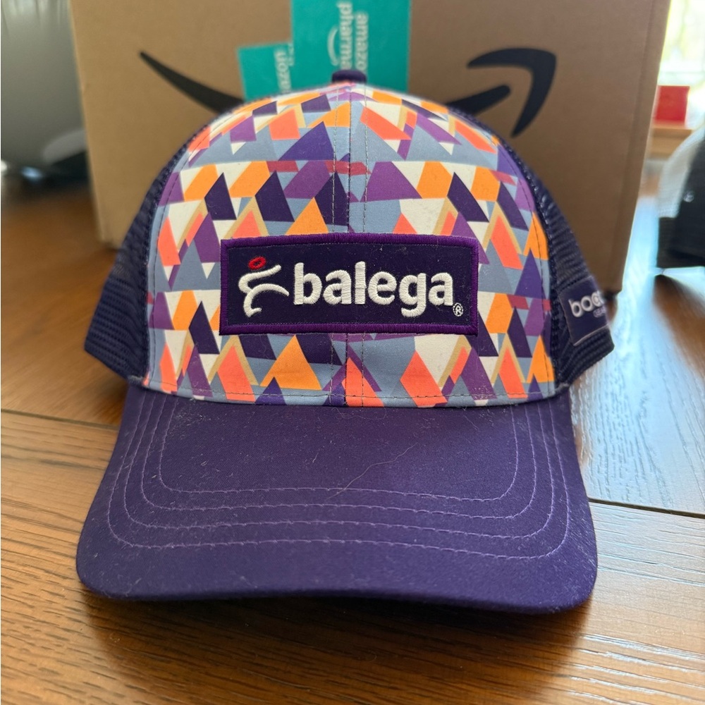 Balega Geometric Pattern Cap - Picture 2 of 5